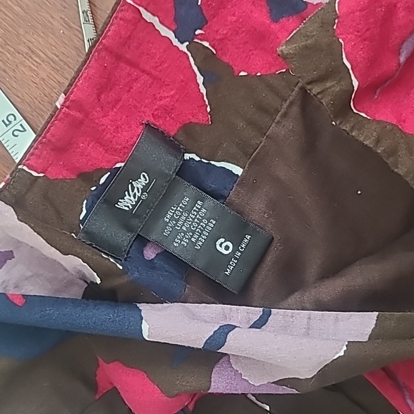 Mossimo skirt size 6 side zip fully lined - Picture 3 of 3